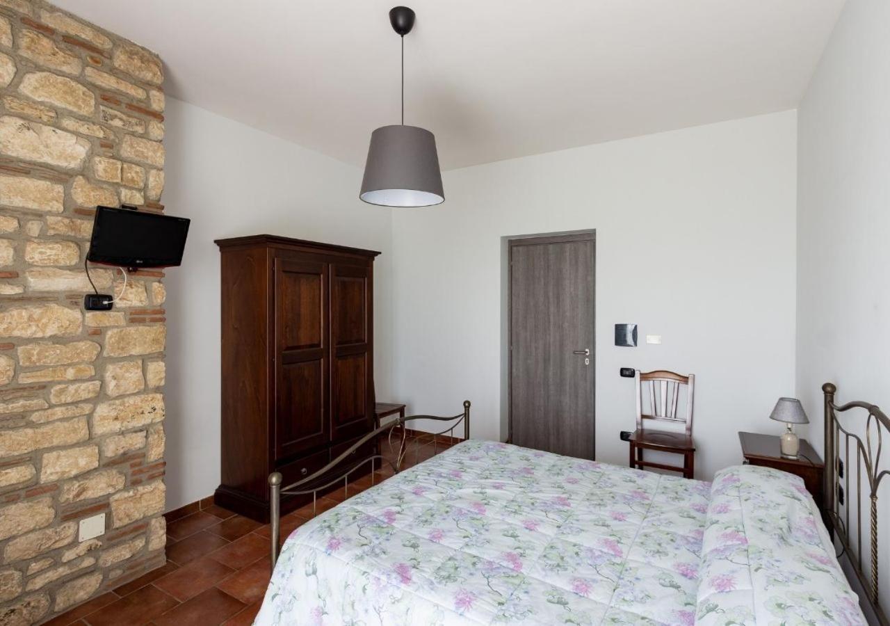 Agriturismo Il Sentiero Degli Ulivi - Irpinia Venticano Extérieur photo